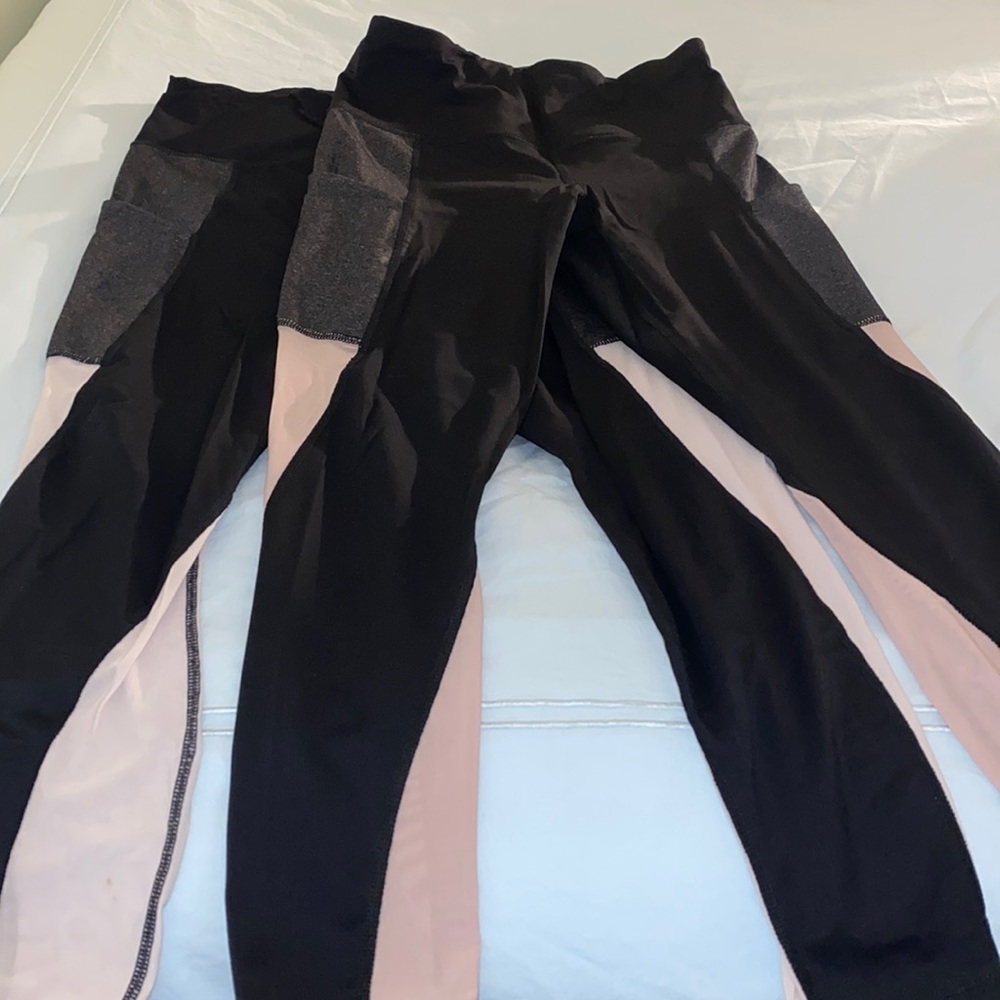 2 Pair Leggings With Pockets